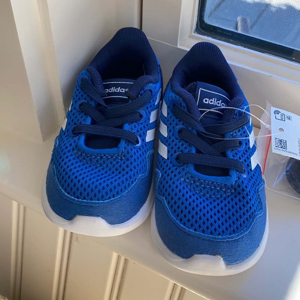 NWT adidas baby sneakers